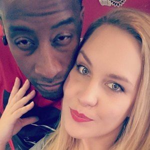 Meet your Posher, Maxine